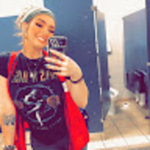 Meet your Posher, Raelyn